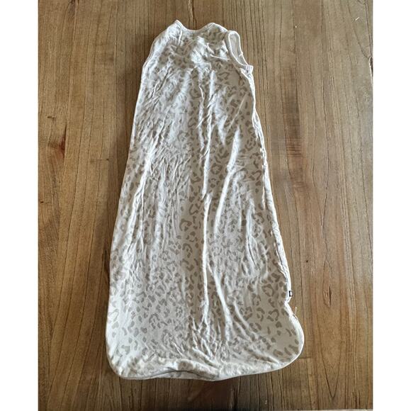 Kyte Baby Sleep Bag in Oat Leopard 0.5 - Size M - Picture 2 of 5